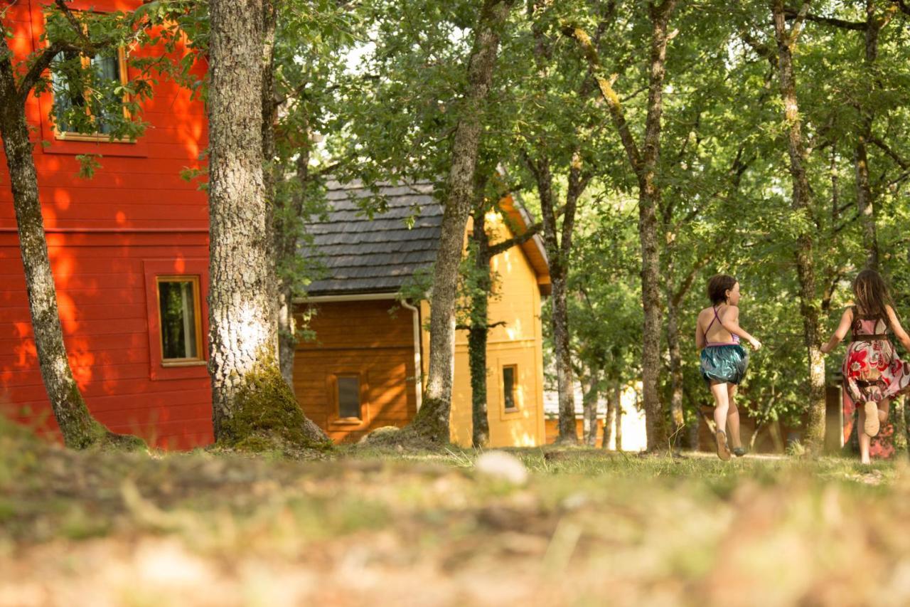 Le Bois De Faral Hotel Le Bastit Kültér fotó