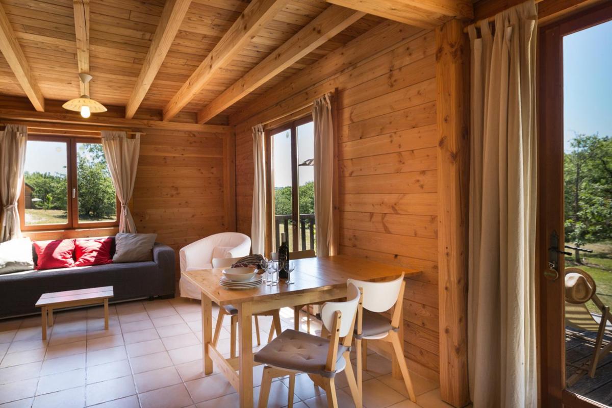 Le Bois De Faral Hotel Le Bastit Kültér fotó