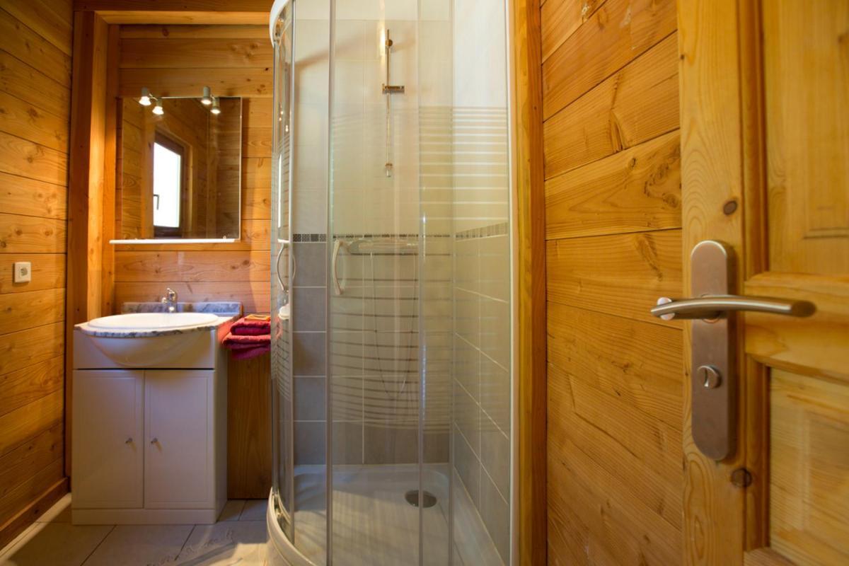 Le Bois De Faral Hotel Le Bastit Kültér fotó